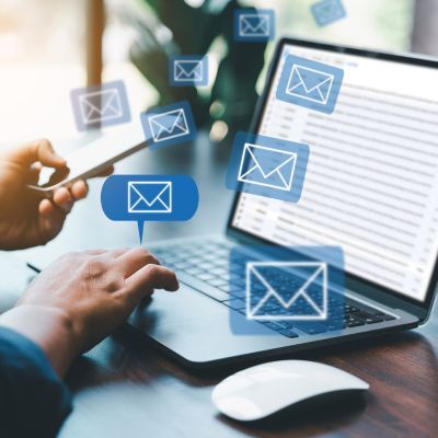 email versendet